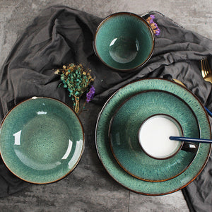 Elevate Your Dining Experience with Retro Bowls and Plates Set